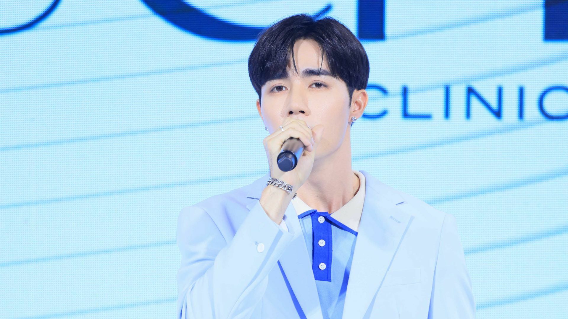 ซี นุนิว ออกงานคู่