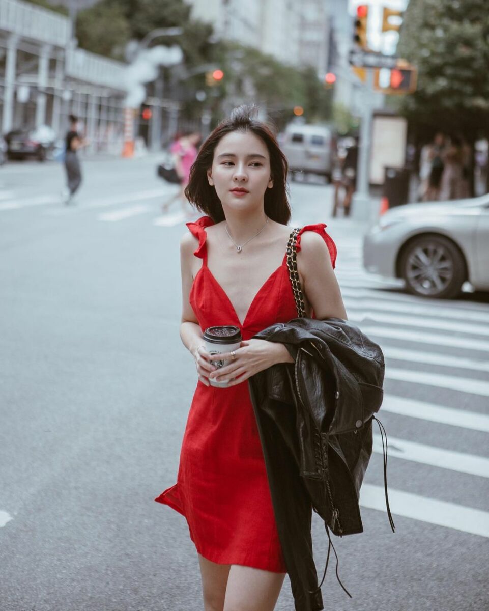 ออม สุชาร์