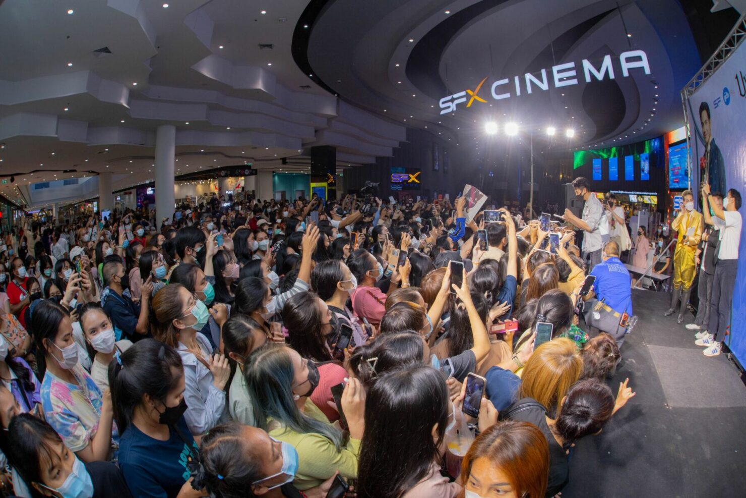 บุพเพสันนิวาส 2 สักการะย่าโม SF cinema