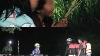 เรือชนแม่น้ำปราจีนบุรี