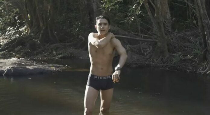 นิว ชัยพล เล่นน้ำตก