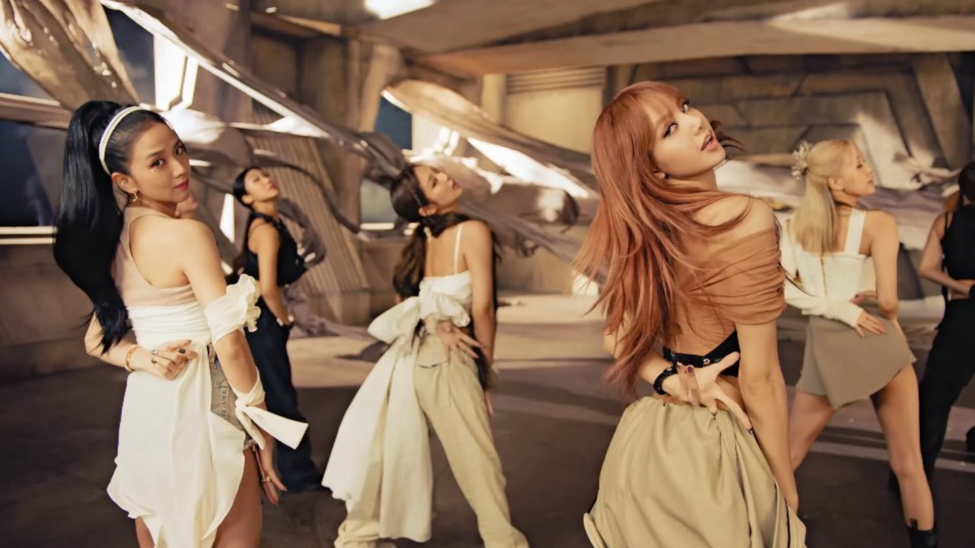 คัมแบ็คล่าสุด BLACKPINK ยอดวิว