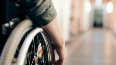 สภาคนพิการฯ ค้านรัฐดึงเงินกองทุน 2,800 ล้านคืนคลัง ทำลายโอกาสจ้างงาน 2 หมื่นอัตรา