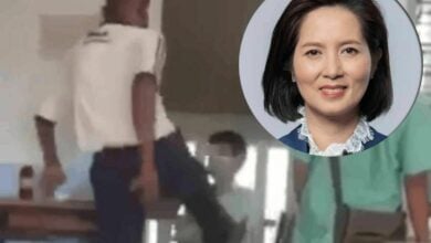 ครูถีบนักเรียน