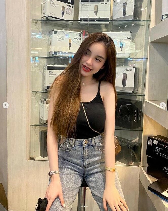 ขนม ศศิกานต์ ครูเต้ย