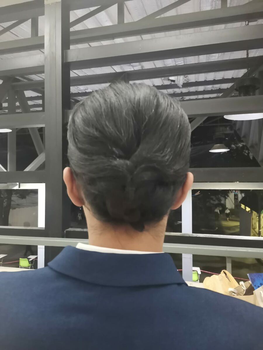 ทรงผมบัณฑิต หญิง