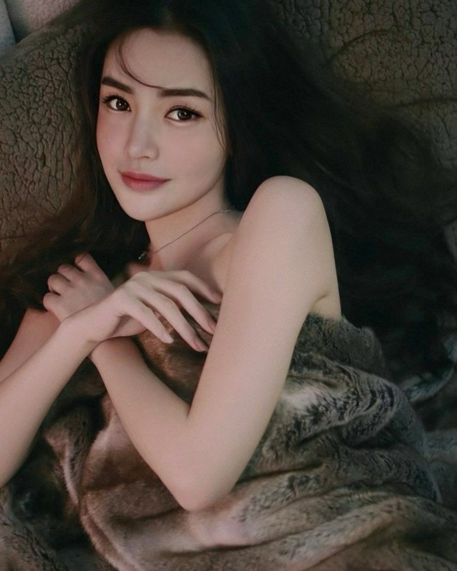นิวนิว เอวเด้ง เซลฟี่