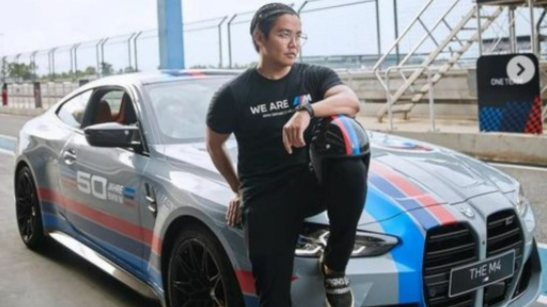 พีเค รถหรู 30 ล้าน