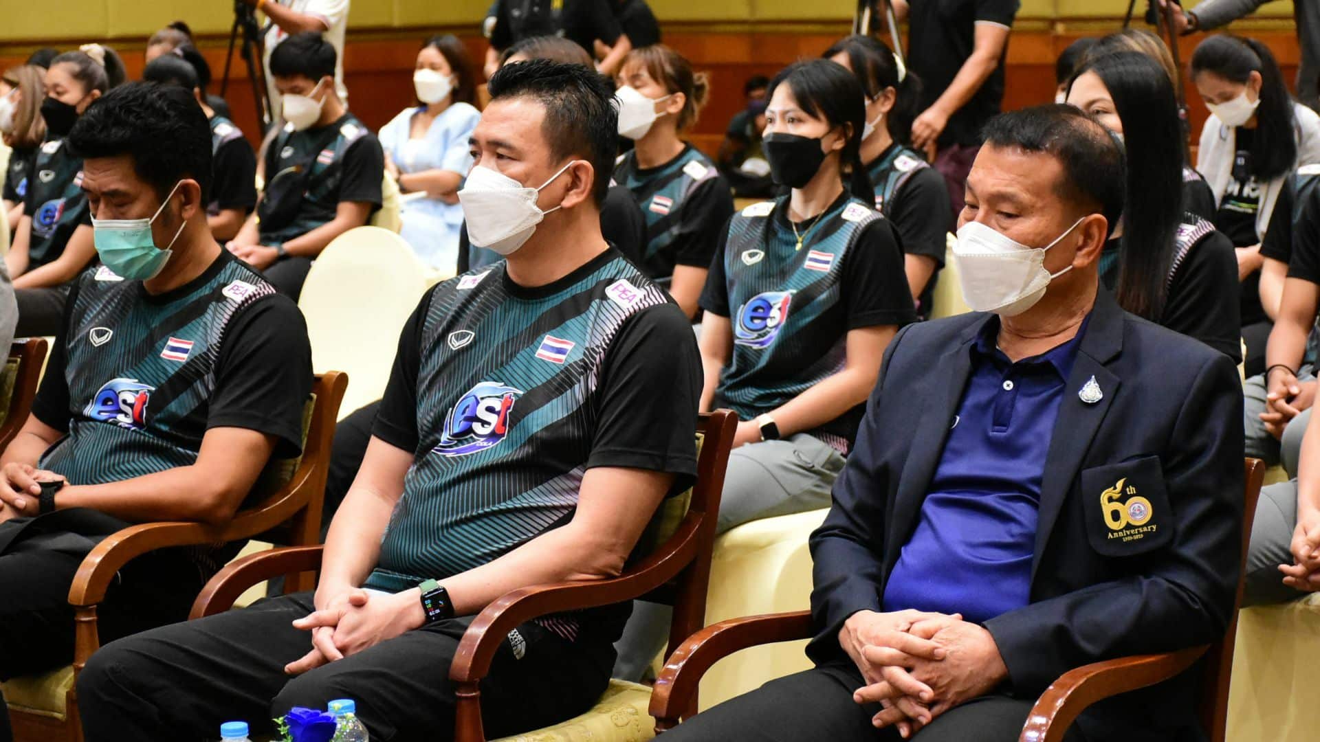 เชียร์ ทัพลูกยางสาว ช่องวัน31