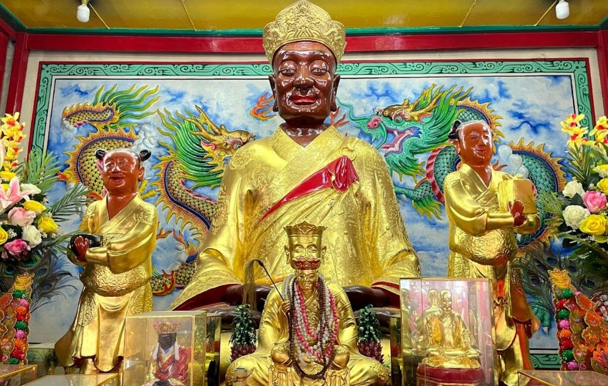 ศาลเจ้าโจวซือกง ตลาดน้อย