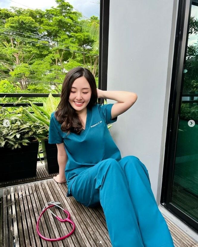 หมอเยลลี่ มาร์ช จุฑาวุฒิ