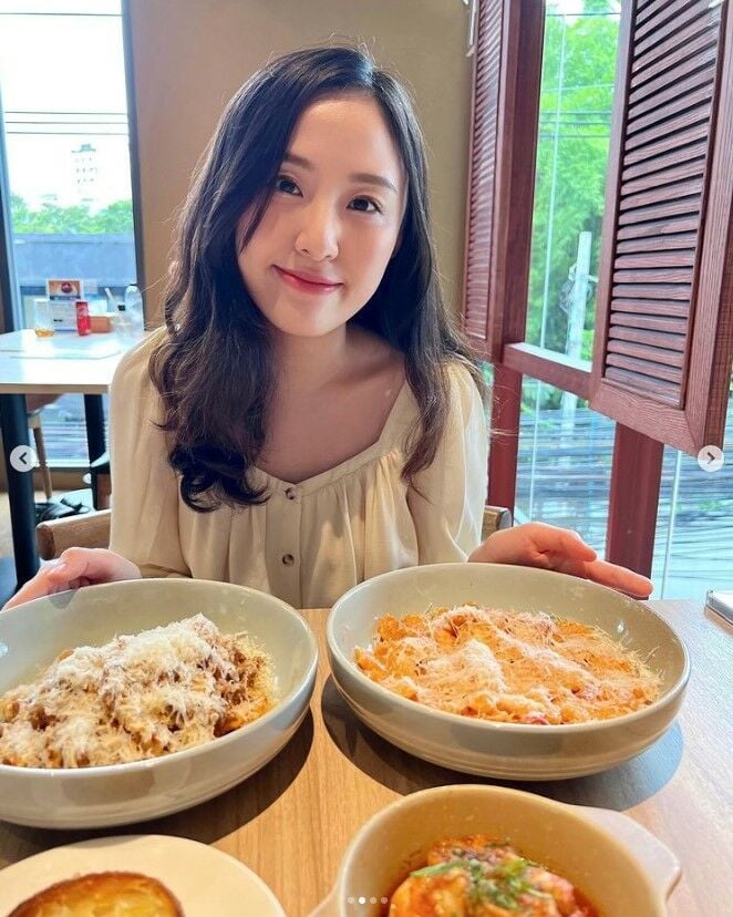 หมอเยลลี่ มาร์ช จุฑาวุฒิ