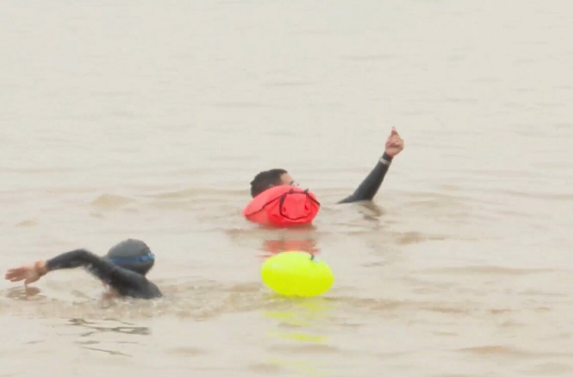 โตโน่ ภาคิน ว่ายข้ามโขงถึงพิกัดแรก