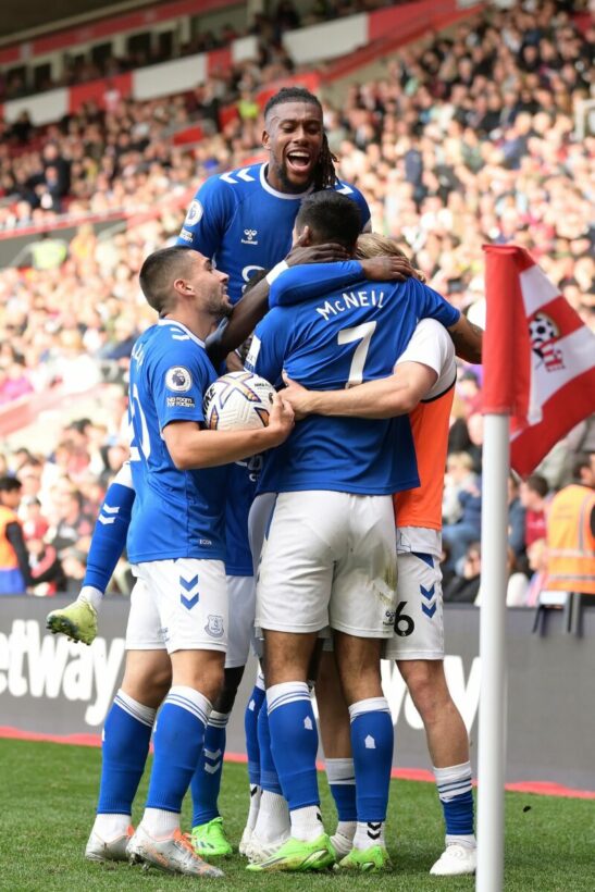 ดูบอลสด พรีเมียร์ลีก เอฟเวอร์ตัน พบ แมนฯ ยูไนเต็ด