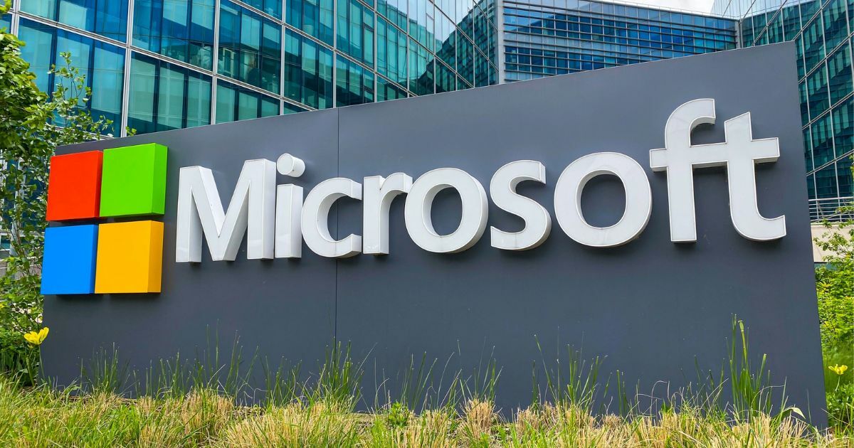 Microsoft เลิกจ้างพนักงาน