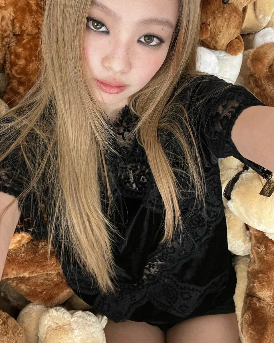 yg แจ้งความคนปล่อยรุปเจนนี่