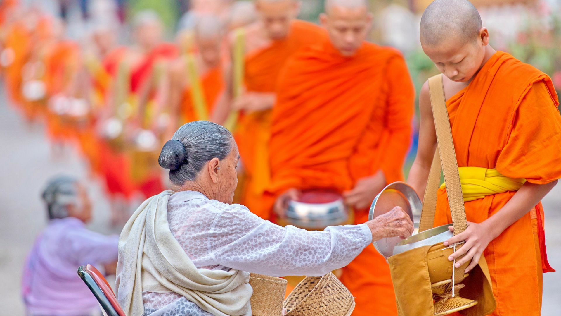 ตักบาตรเทโว 2565