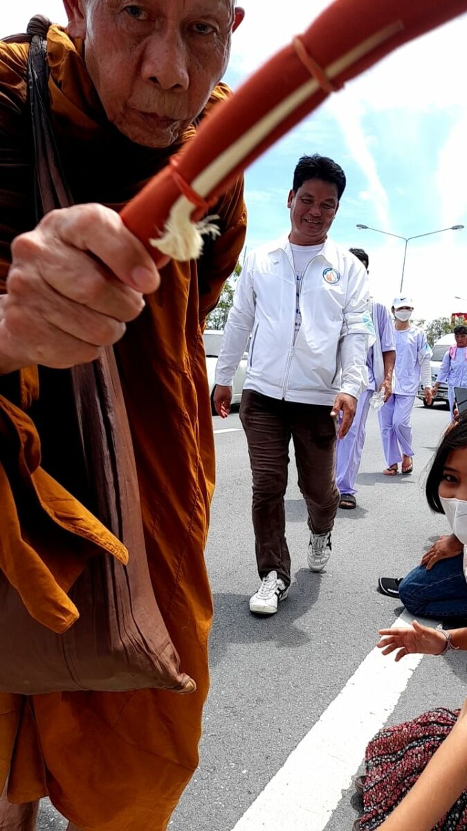 หลวงตาบุญชื่นธุดงท์