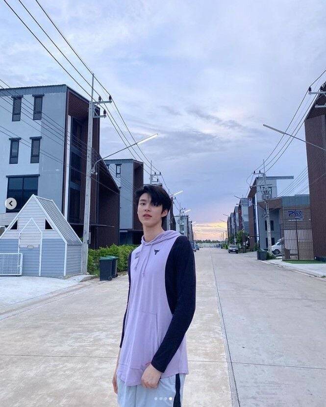 มีน นิชคุณ ขจรบริรักษ์