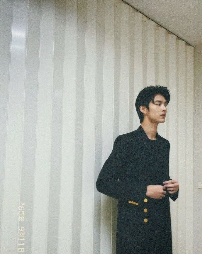 มีน นิชคุณ ขจรบริรักษ์