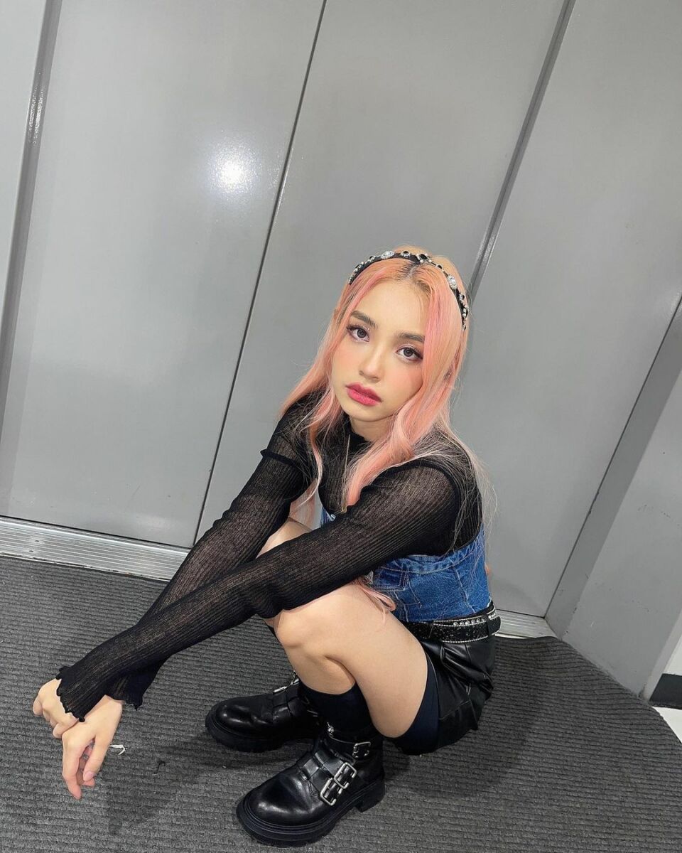 ลูกสาวโป่งหินเหล็กไฟ
