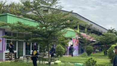 ศพถูกเผาในโรงเรียน
