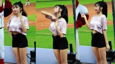 เชียร์ลีดเดอร์ อกเด้ง