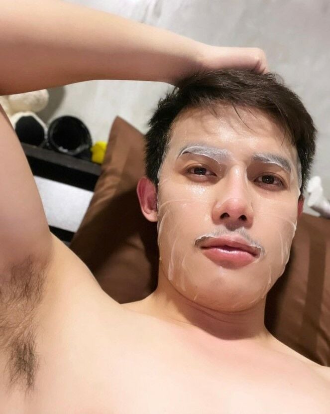 นุกเกอร์ กฤษกร ประวัติ