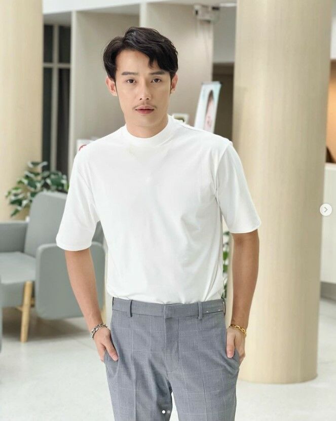 นุกเกอร์ กฤษกร ประวัติ