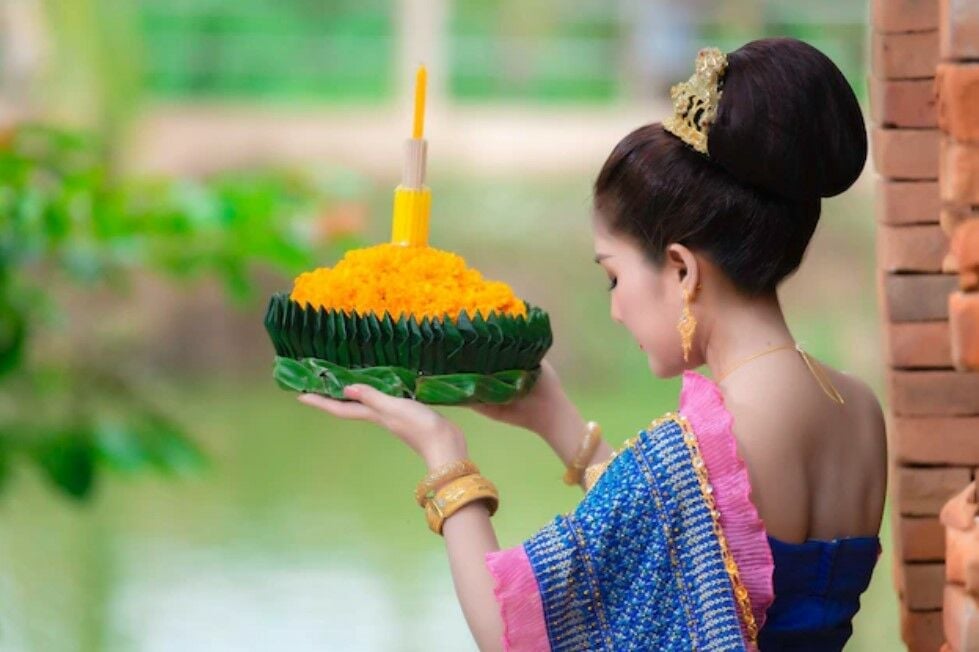 ฝันว่าลอยกระทง