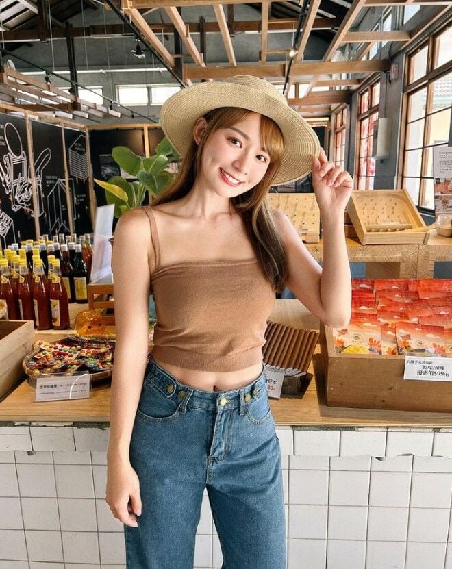 ลิซ่า ไต้หวัน บัวขาว