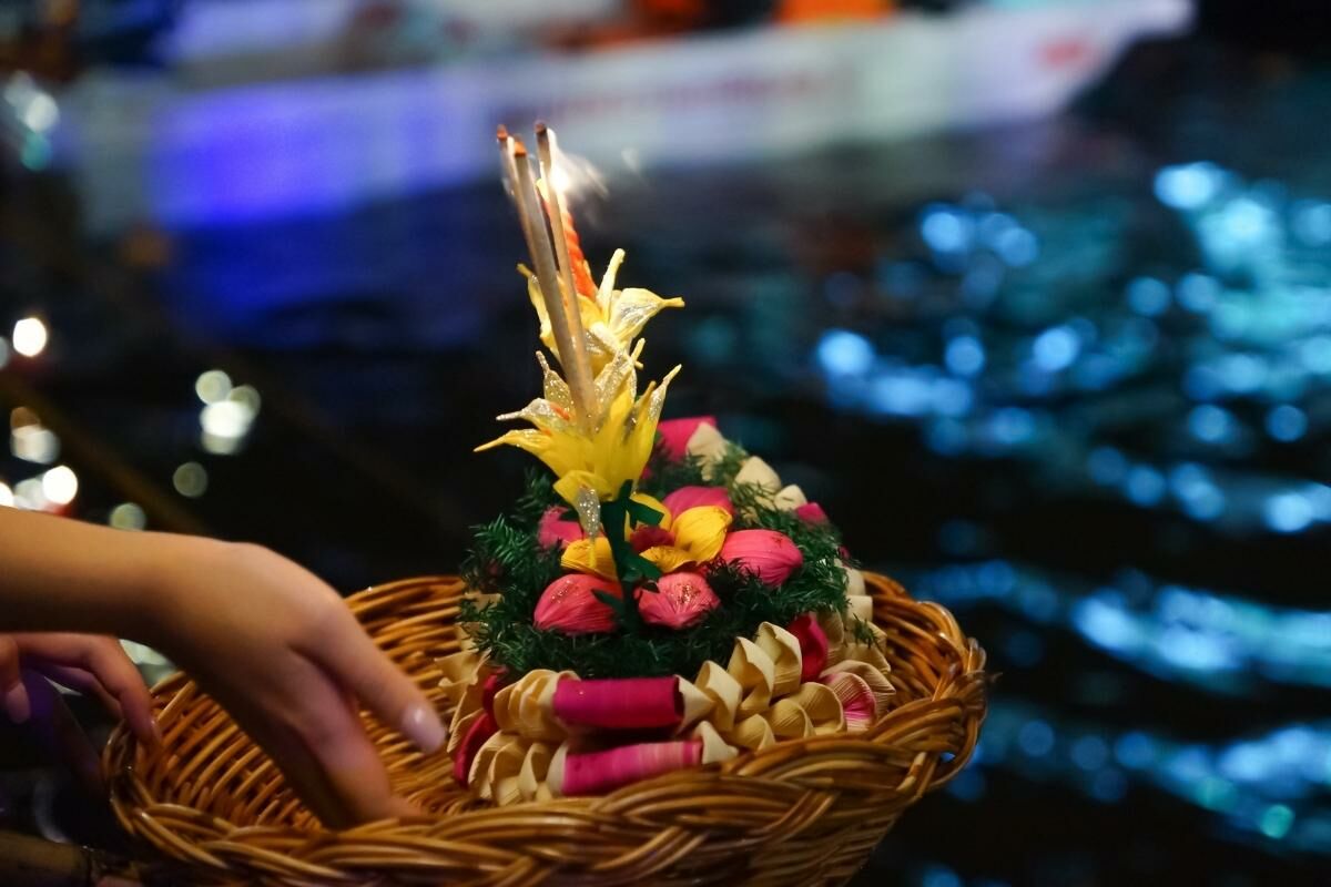 เลขเด็ด ลอยกระทง 16 11 65