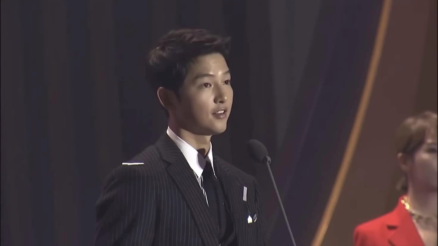 Katy Louise Saunders แฟน ซงจุงกิ ประกาศ