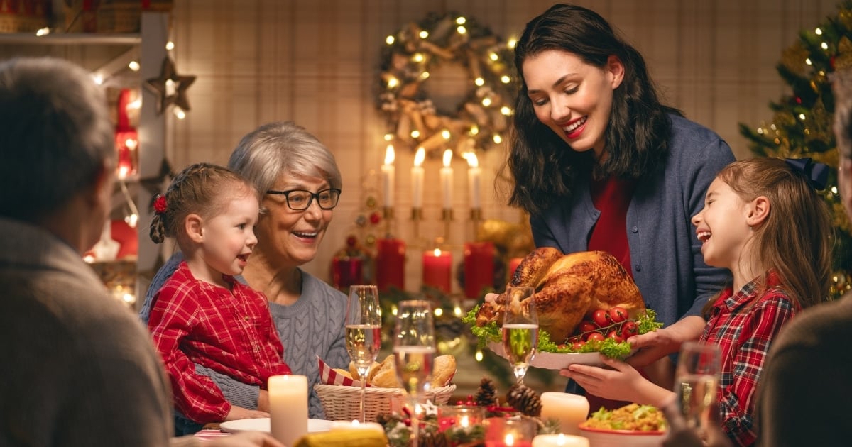 ห้ามกินของว่างจนอิ่มก่อนถึงมื้อใหญ่