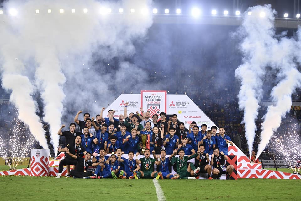 ทีมชาติไทย AFF mitsubishi