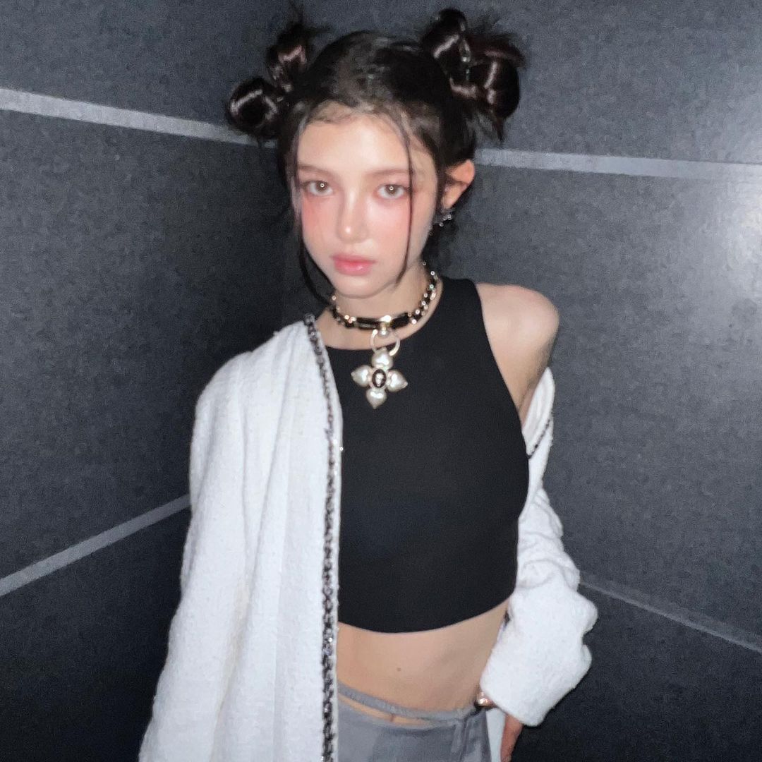 danielle newjeans Burberry