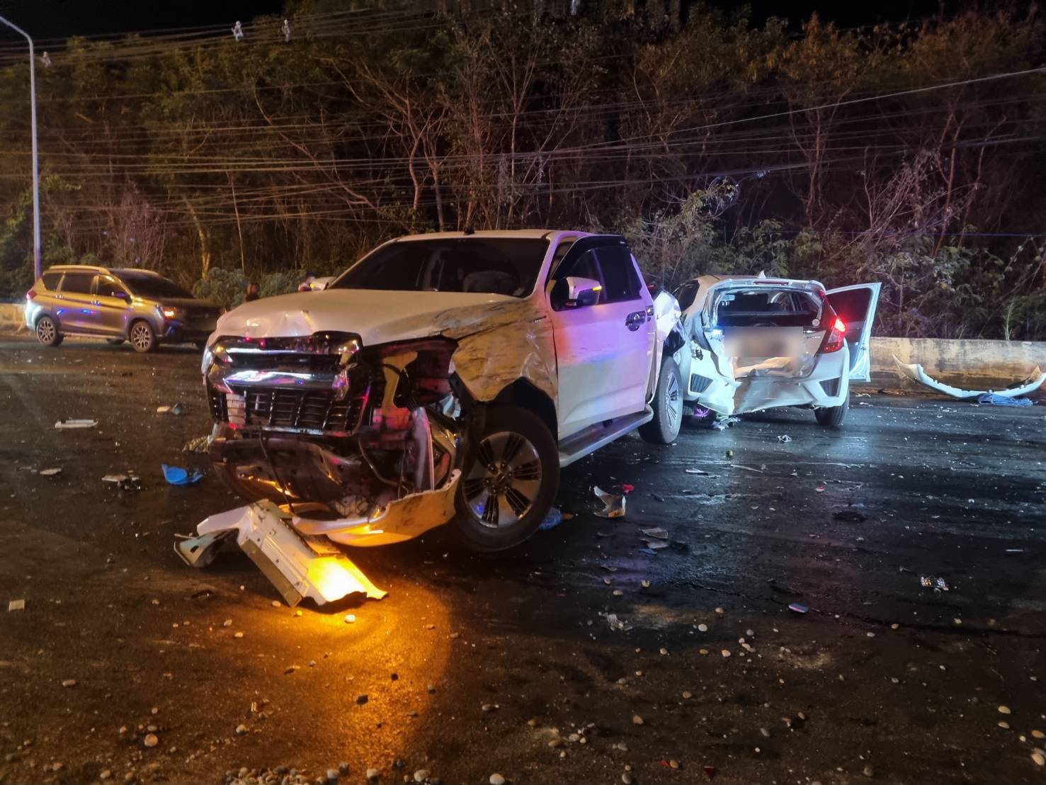 ข่าวอุบัติเหตุรถชนกันบนถนนมิตรภาพ