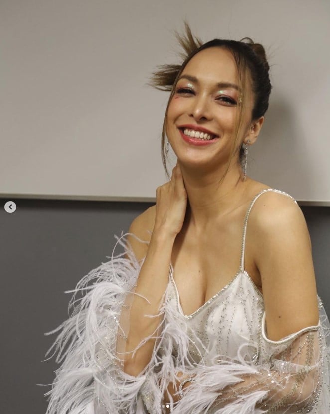 ซาร่า โฮเลอร์ คัมแบ็ก