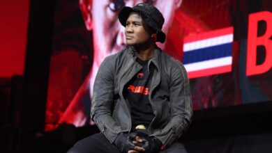 บัวขาว ชายกูย