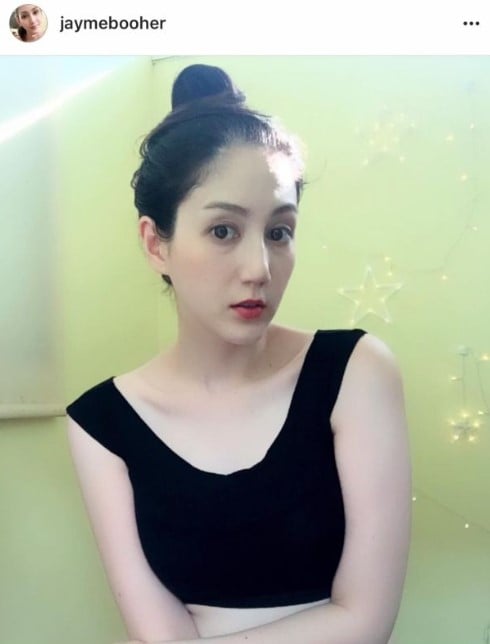 ประวัติ เจมี่ บูเฮอร์