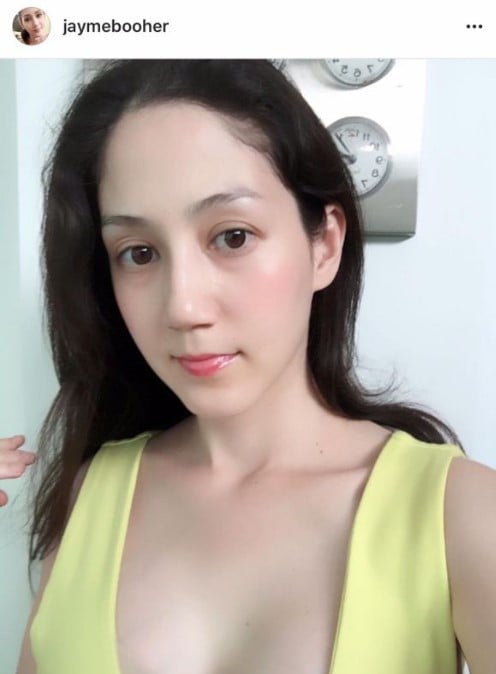 ประวัติ เจมี่ บูเฮอร์