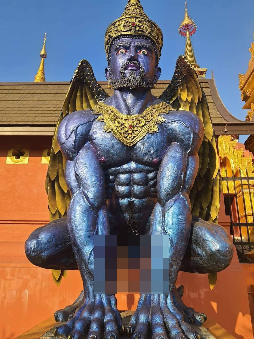 รูปปั้นพญาครุฑ