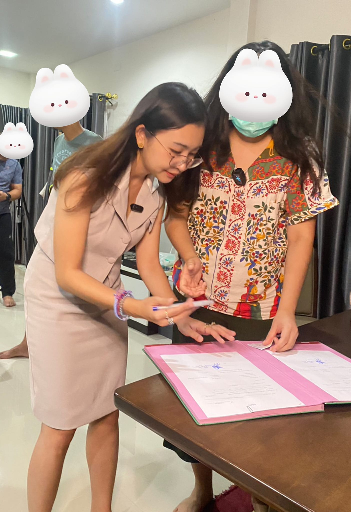 วี หงษ์ทอง