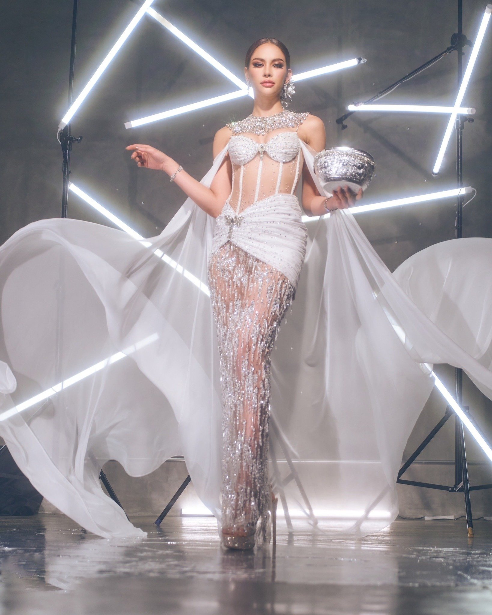 แอนนาเสือ ตัวเต็ง miss universe 2022