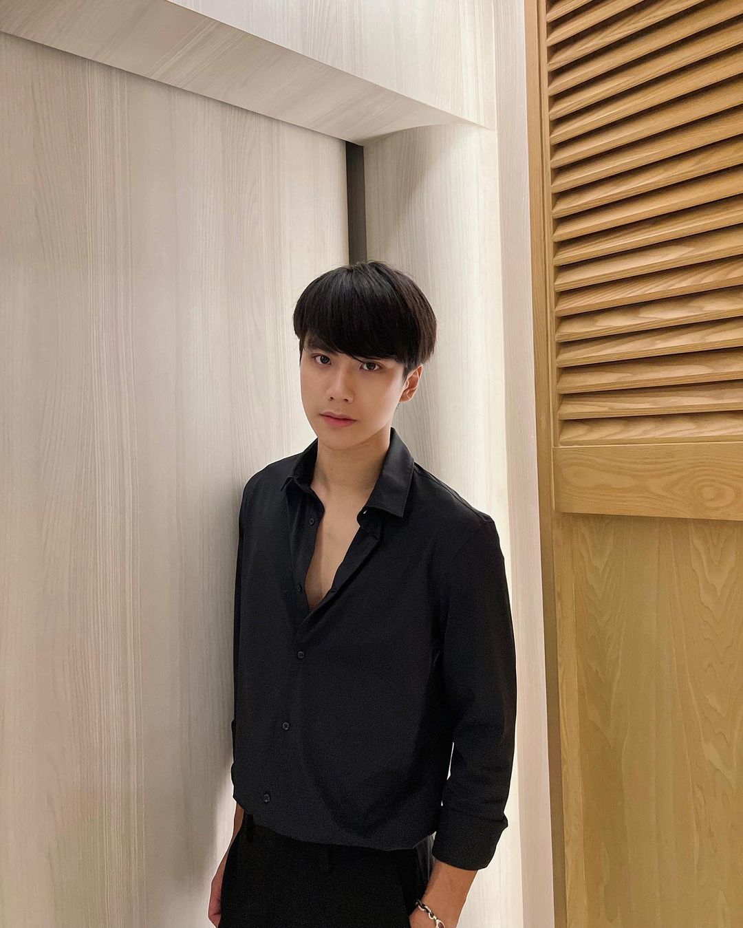 โอม ภวัต ดราม่าเหยียดเพศ