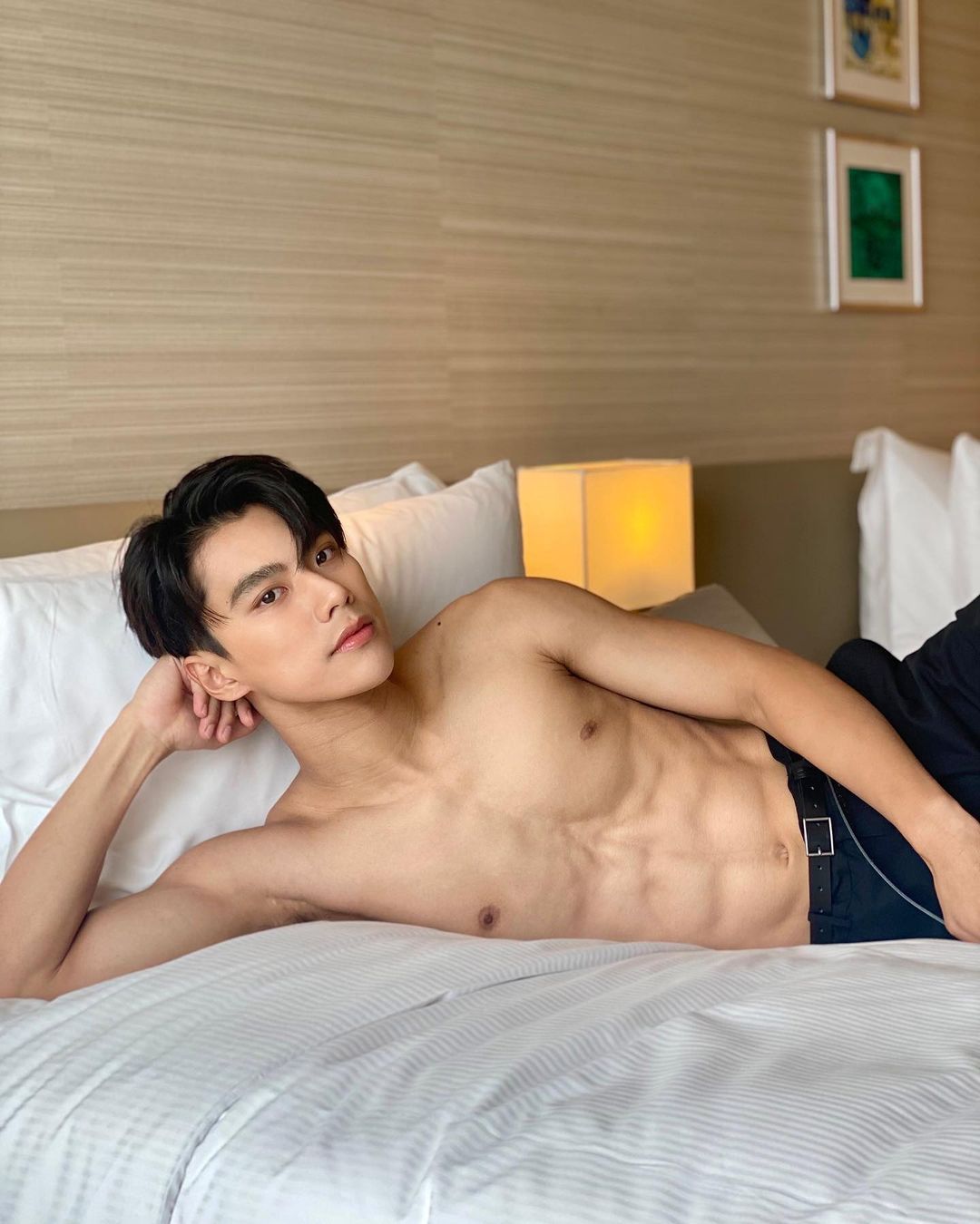 โอม ภวัต ดราม่าเหยียดเพศ