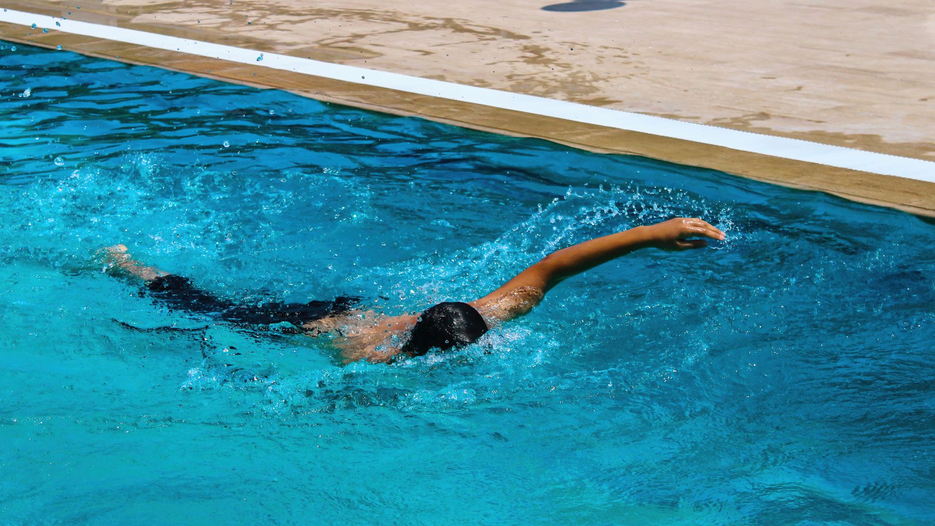 ฝันว่าตกน้ำ