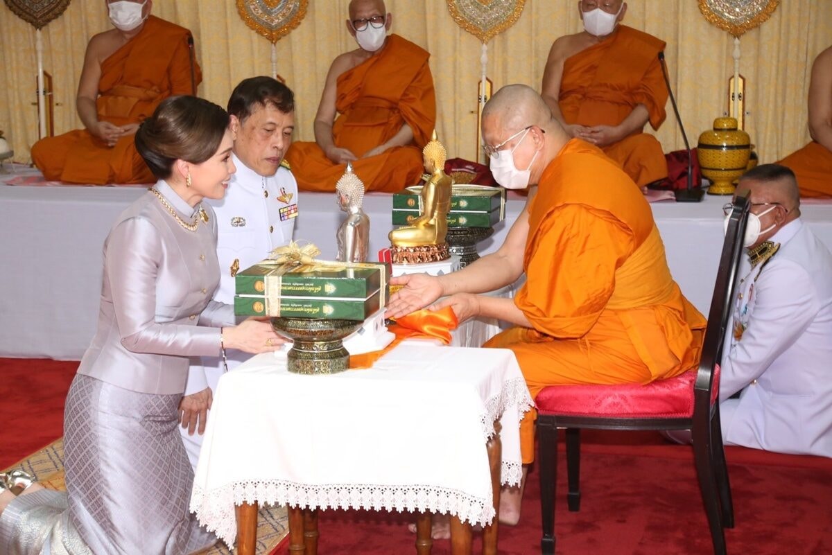 ในหลวงราชินี เสด็จ วัดปากน้ำ 16กพ66