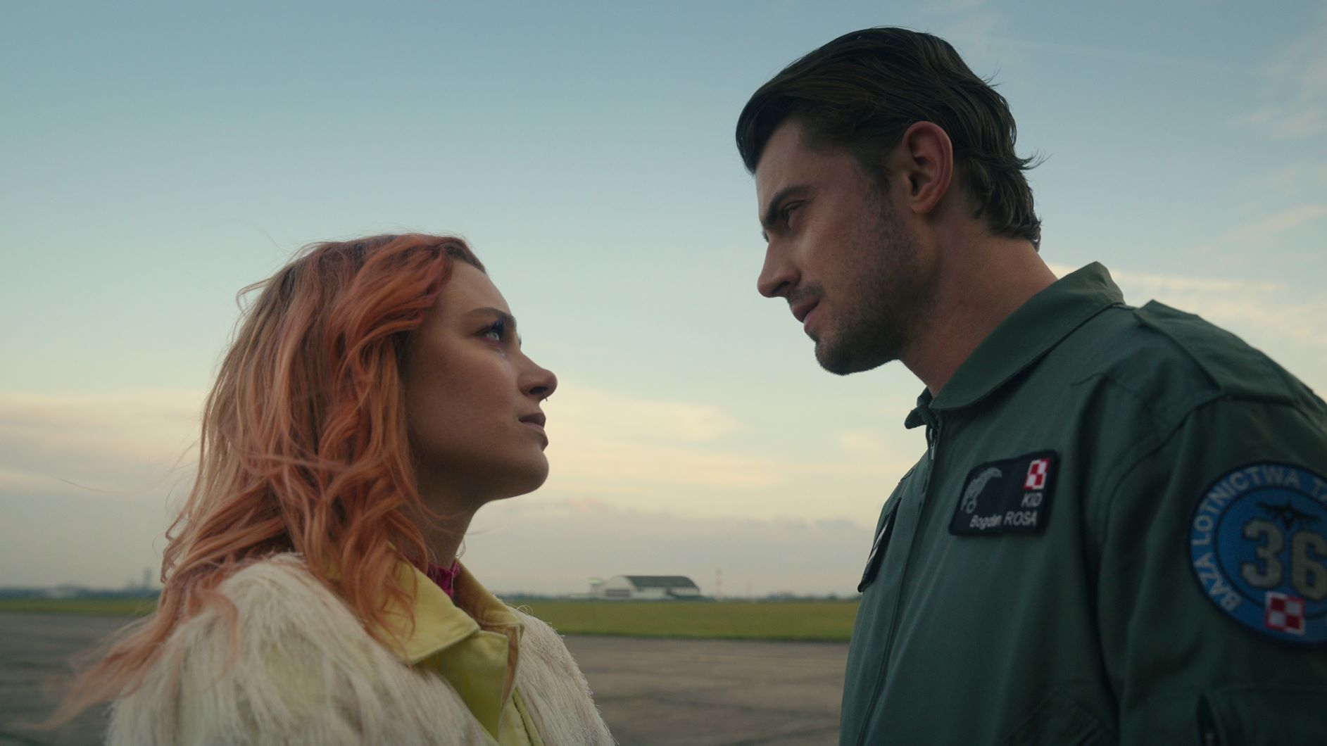 A Girl and an Astronaut หนังใหม่ Netflix กุมภาพันธ์ 2023