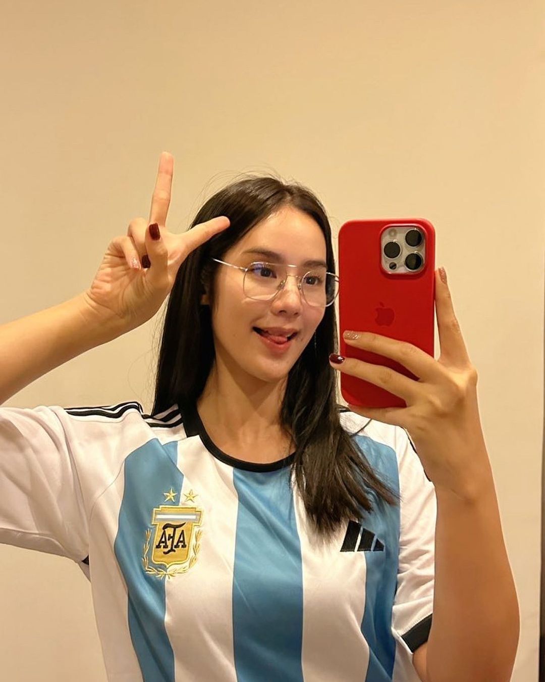 ประวัติ มะนาว ศรศิลป์